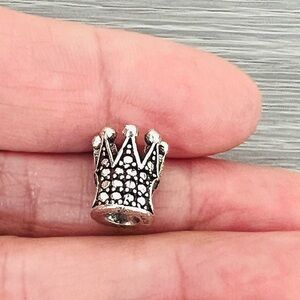 Silver .925 royal crown bracelet charm, stamped